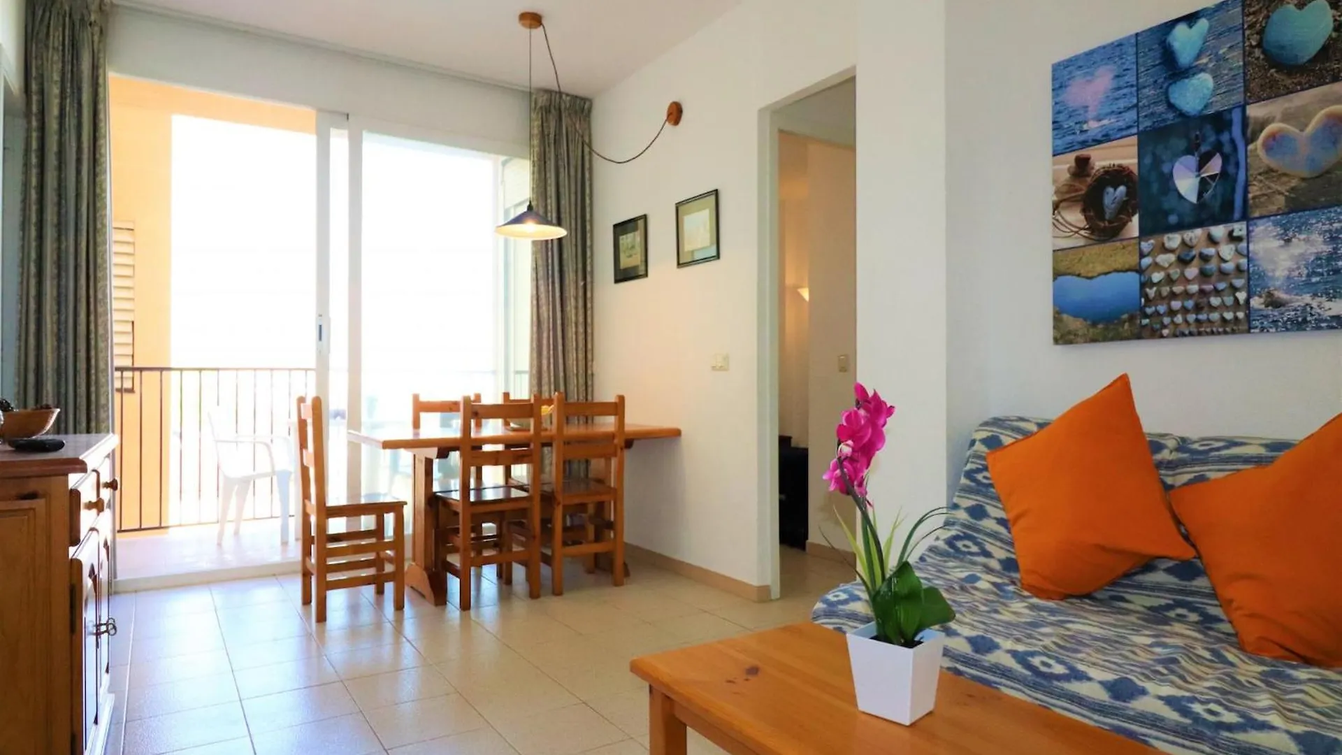 Bright Apartment In Nature Rosas